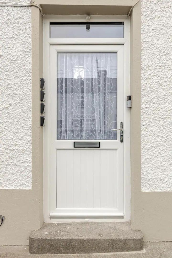 Doorstep To The Burren Hotel Gort Buitenkant foto